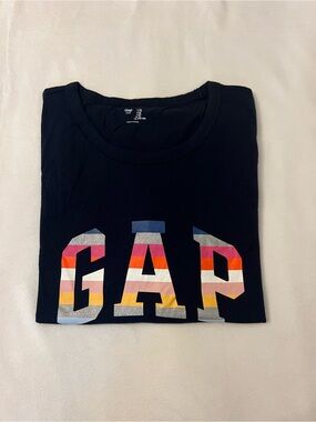 GAP Navy  Short Sleeve Tee with Multicolor Striped Logo